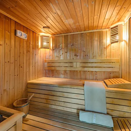 Pensiunea Apuseni Wild 3* Remeti
